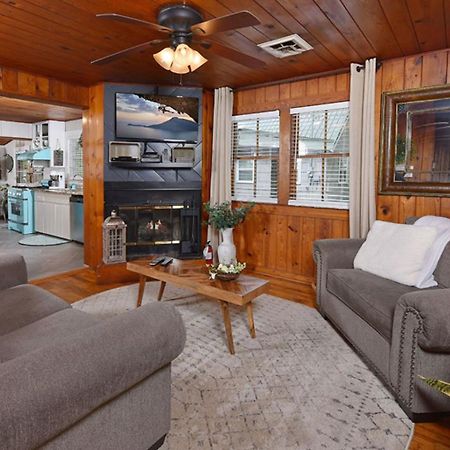 River Romance Gatlinburg Exterior photo