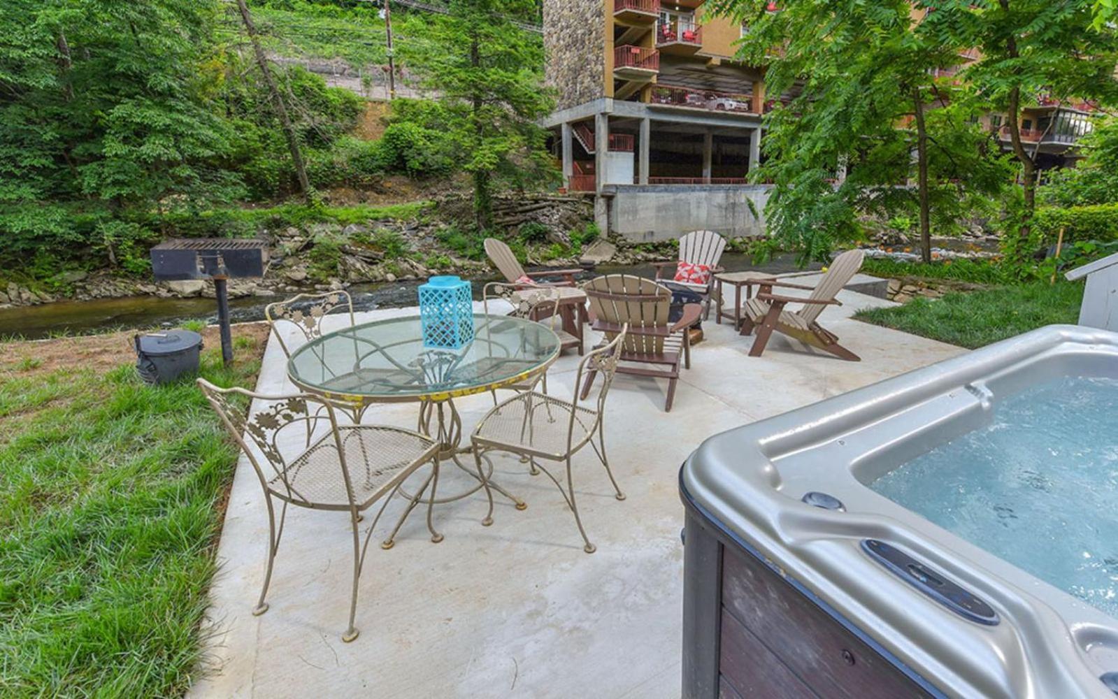 River Romance Gatlinburg Exterior photo